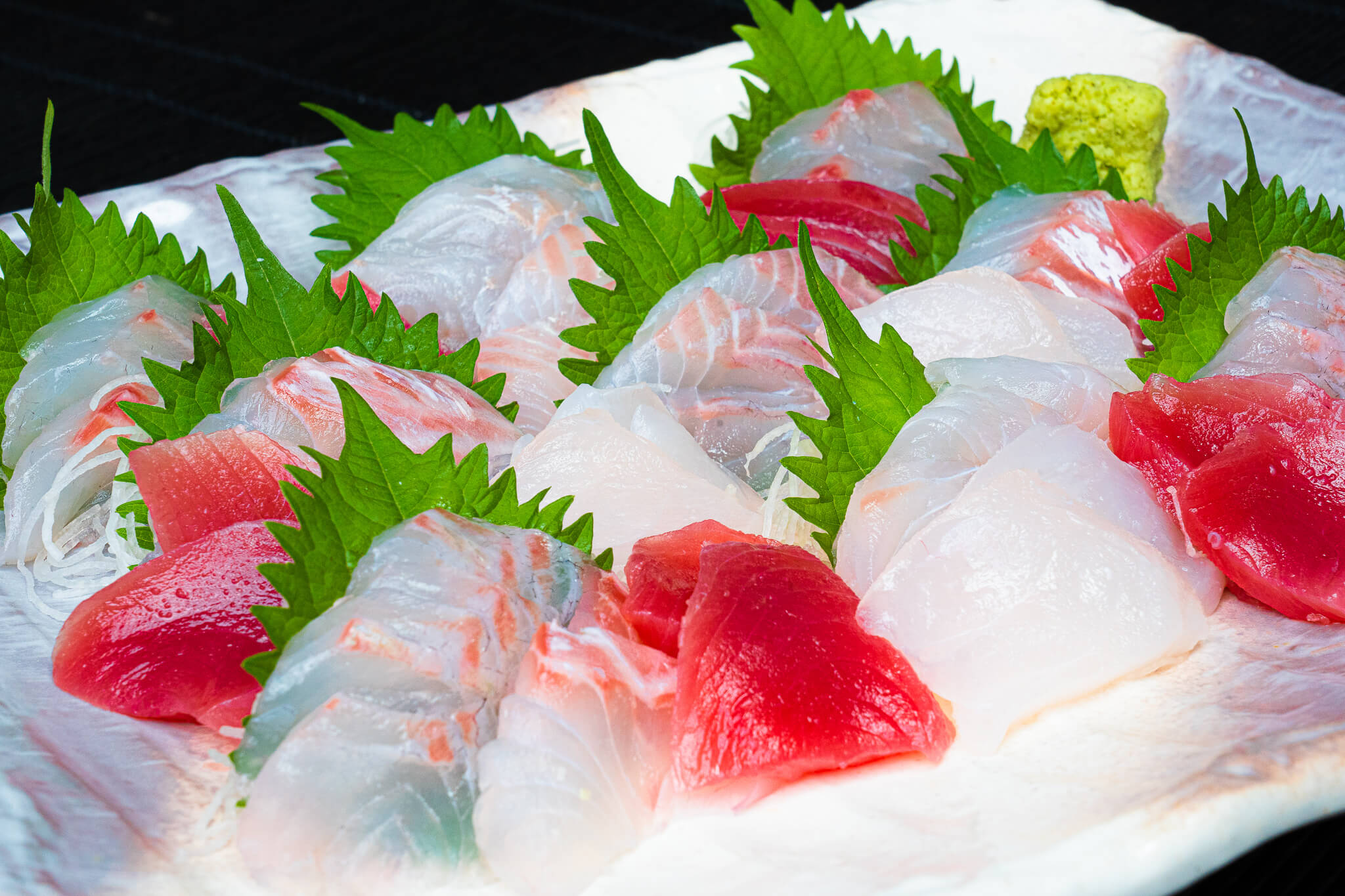 【中野鮮魚店】伊東港直送お刺し身盛り合わせ4〜5人前 ¥5,500(デリバリー料別途1,500円)